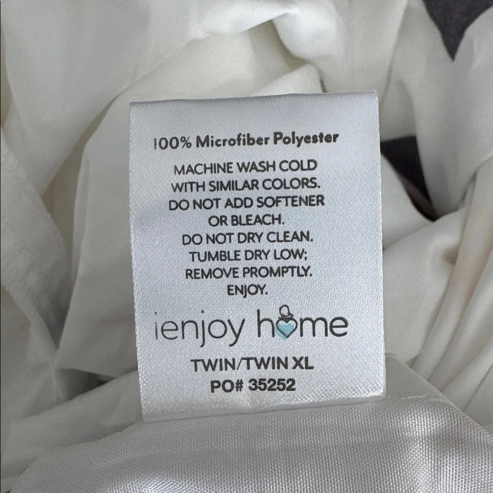 Unbranded clean bright